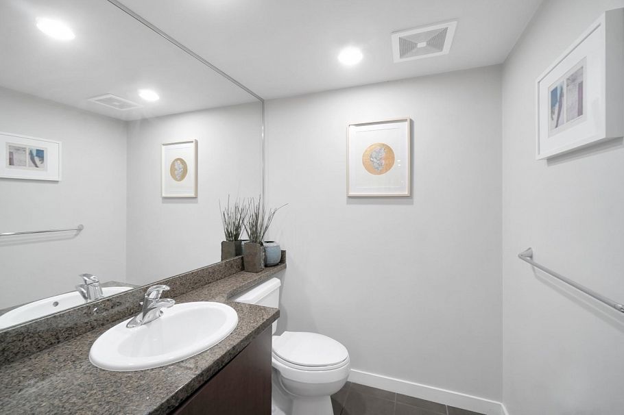 910 Quebec Street Vancouver, BC - 15