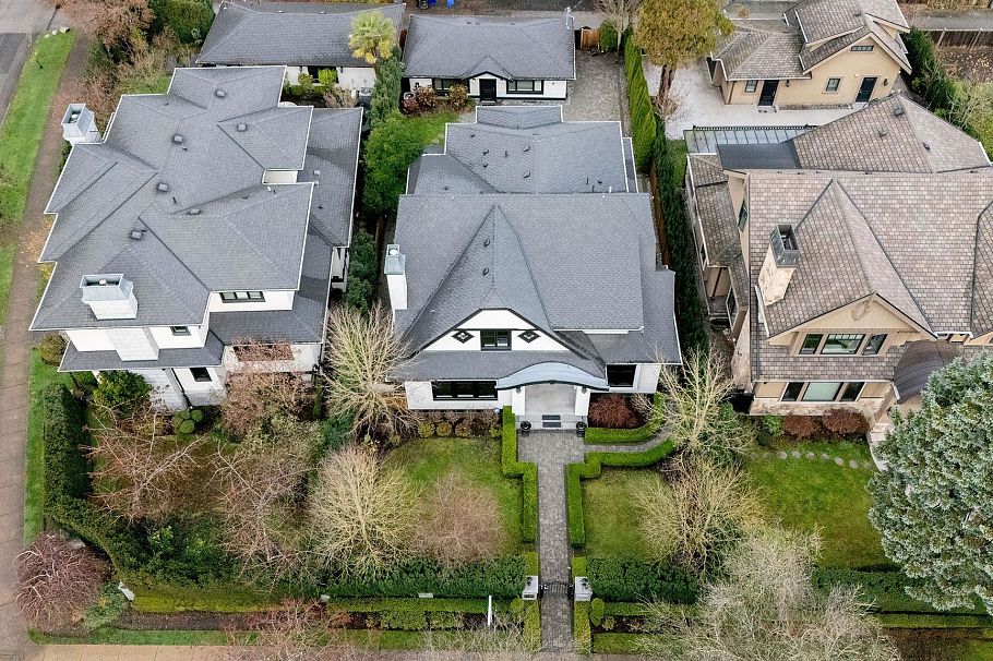 1189 W 32nd Avenue Vancouver, BC - 34