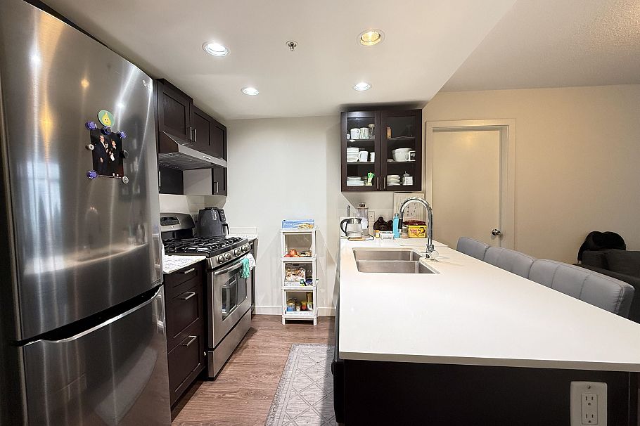 203 4818 Eldorado Mews Vancouver, BC - 6