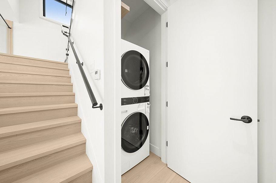 3904 W 23rd Avenue Vancouver, BC - 11