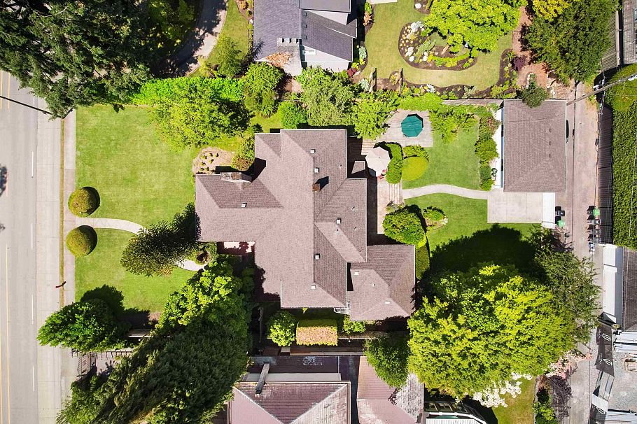 1655 W 41st Avenue Vancouver, BC - 3