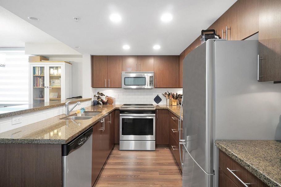 910 Quebec Street Vancouver, BC - 12