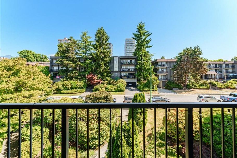 301 155 E 5th Street North Vancouver, BC - 25