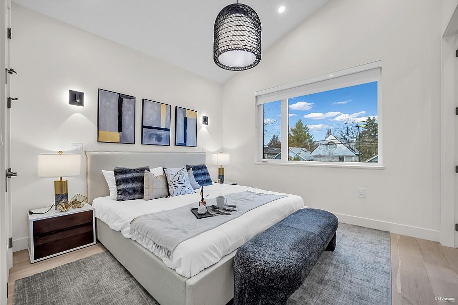 1 65 E King Edward Avenue Vancouver, BC - 26