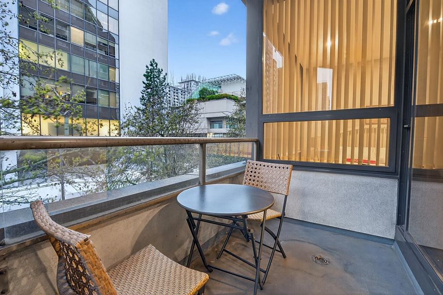 311 1010 Howe Street Vancouver, BC - 29