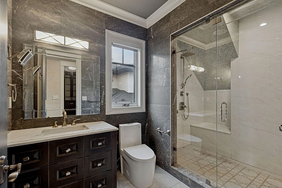 1189 W 32nd Avenue Vancouver, BC - 28