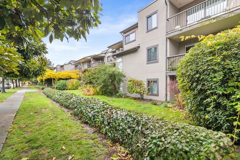 311 251 W 4th Street North Vancouver, BC - 29