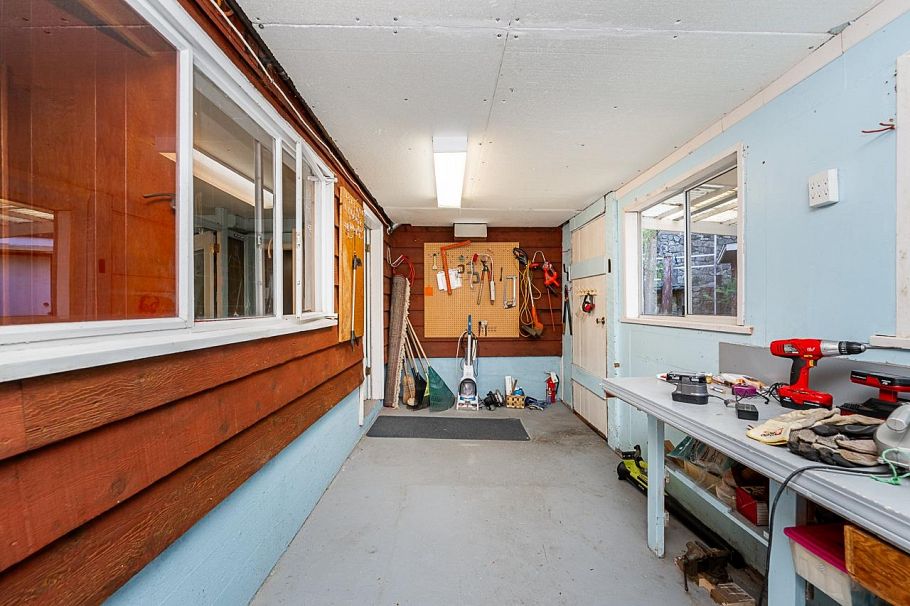 723 Handsworth Road North Vancouver, BC - 29