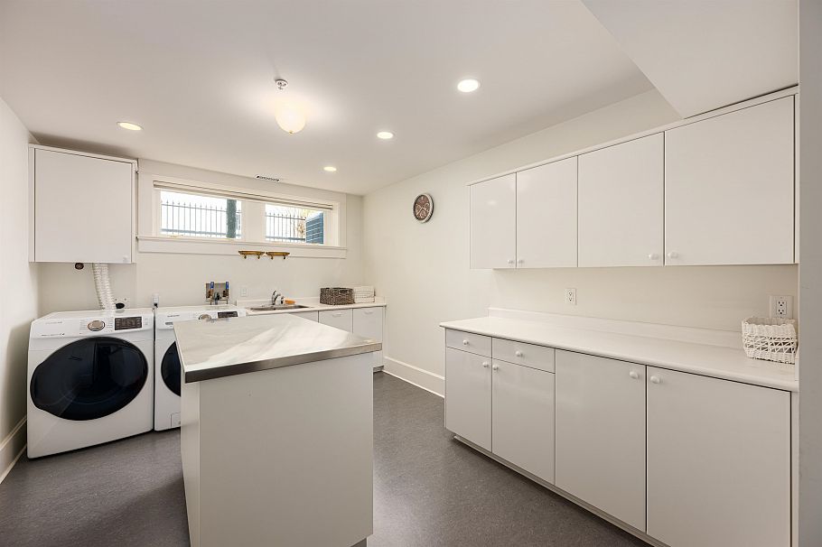 3835 Selkirk Street Vancouver, BC - 22