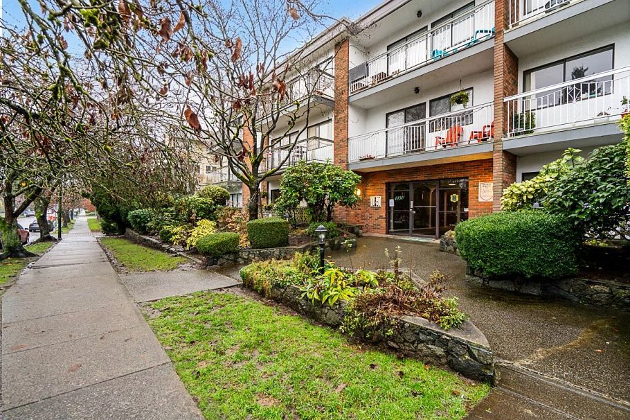 114 1950 W 8th Avenue Vancouver, BC - 24