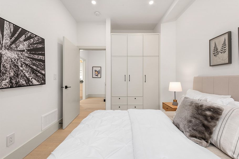 2 365 E 33rd Avenue Vancouver, BC - 18