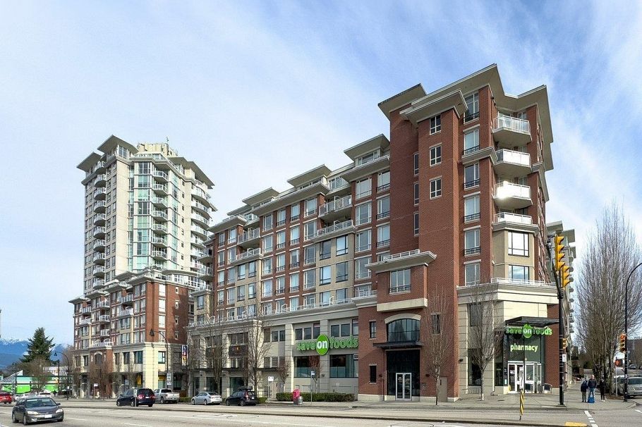 709 4078 Knight Street Vancouver, BC - 3