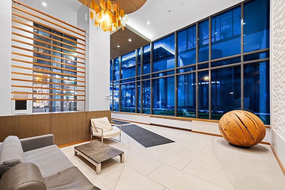 1503 111 E 13th Street North Vancouver, BC - 37