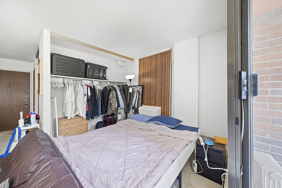 313 1330 Burrard Street Vancouver, BC - 16