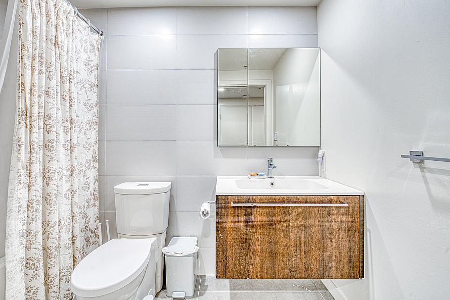 1806 285 E 10th Avenue Vancouver, BC - 12