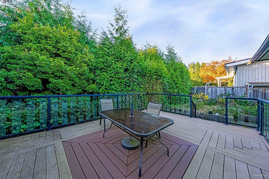 465 Felton Road North Vancouver, BC - 20