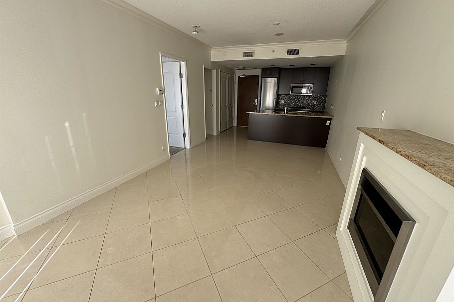 507 162 Victory Ship Way North Vancouver, BC - 27