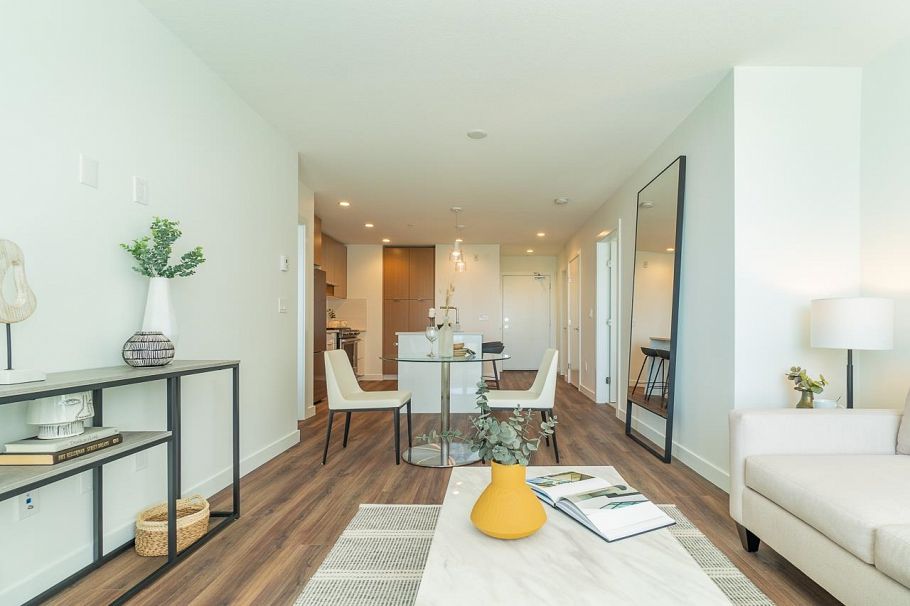 403 108 E 8th Street North Vancouver, BC - 14