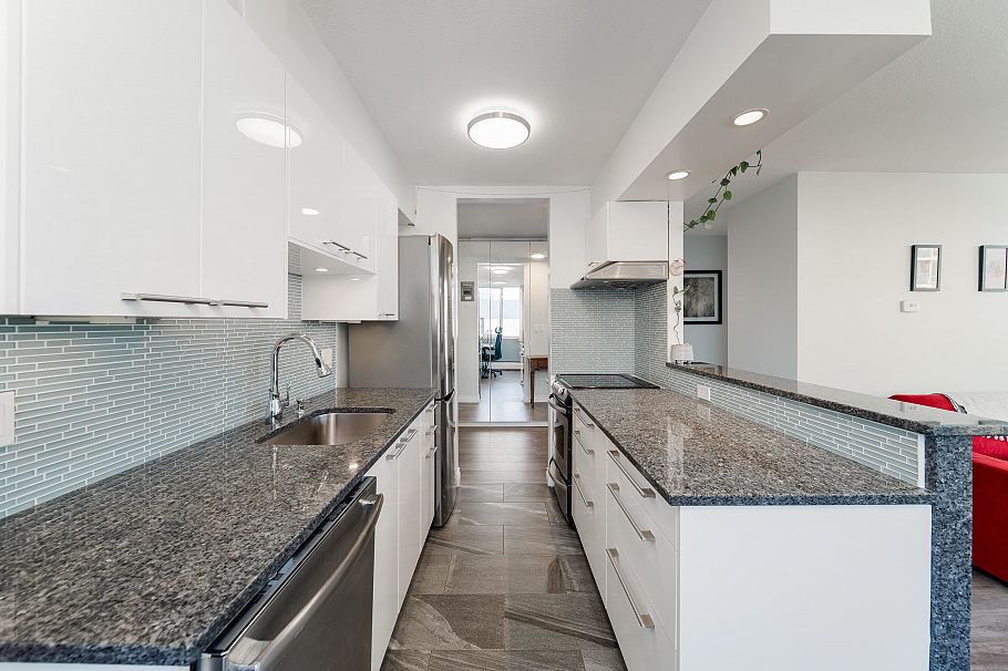 2004 1251 Cardero Street Vancouver, BC - 13