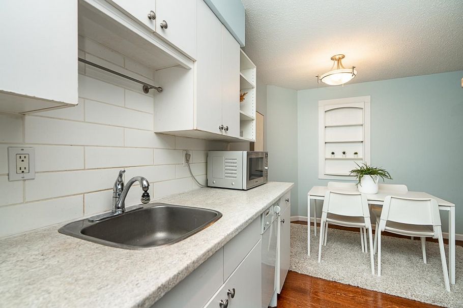 114 1950 W 8th Avenue Vancouver, BC - 7