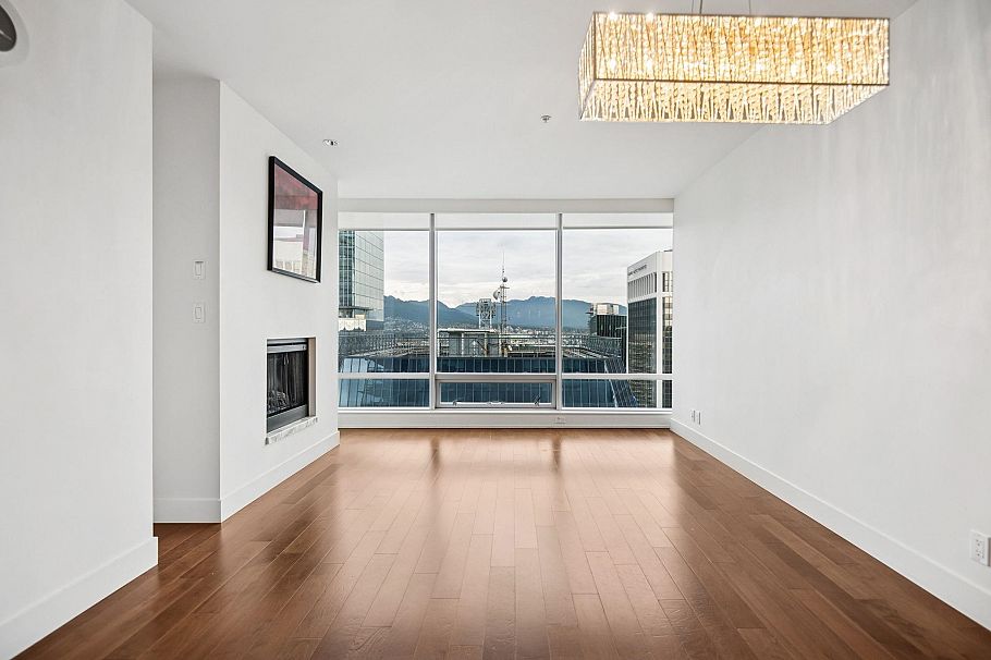 3603 1111 Alberni Street Vancouver, BC - 4