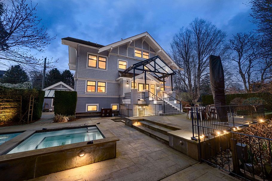 3835 Selkirk Street Vancouver, BC - 24