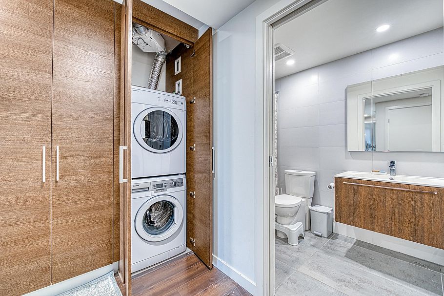 1806 285 E 10th Avenue Vancouver, BC - 8