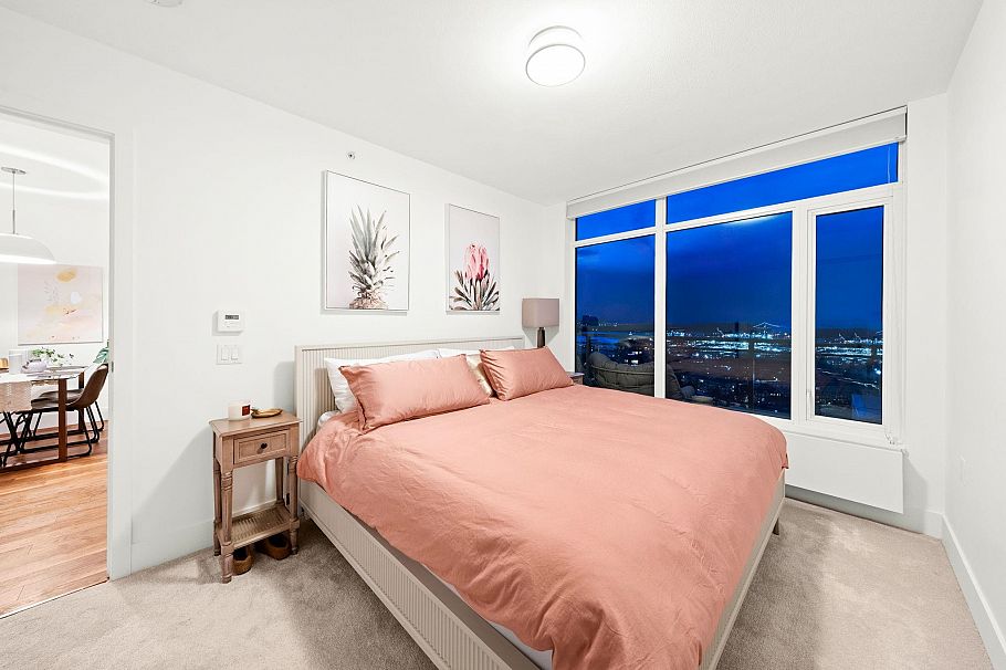 1503 111 E 13th Street North Vancouver, BC - 14