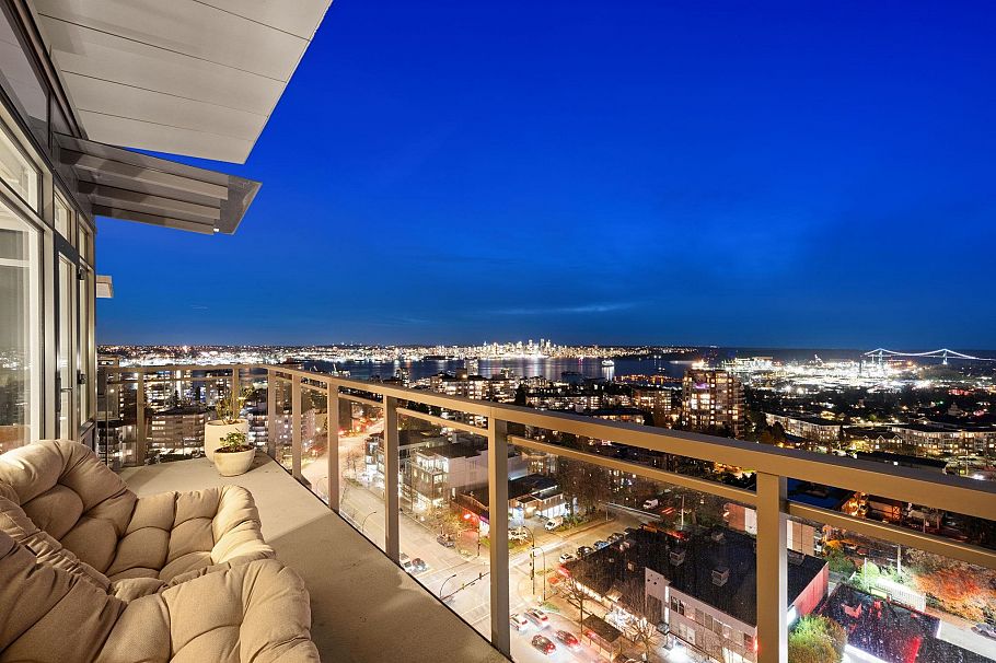 1503 111 E 13th Street North Vancouver, BC - 4