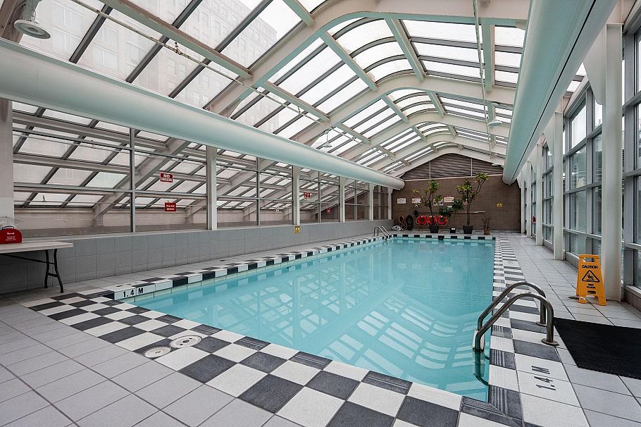 1409 438 Seymour Street Vancouver, BC - 2