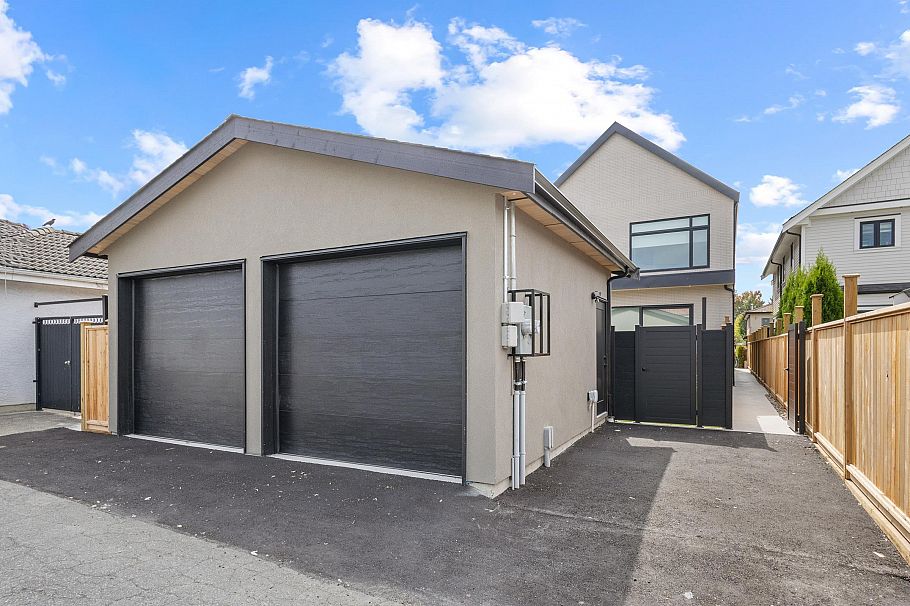 1 1243 E 27th Avenue Vancouver, BC - 23