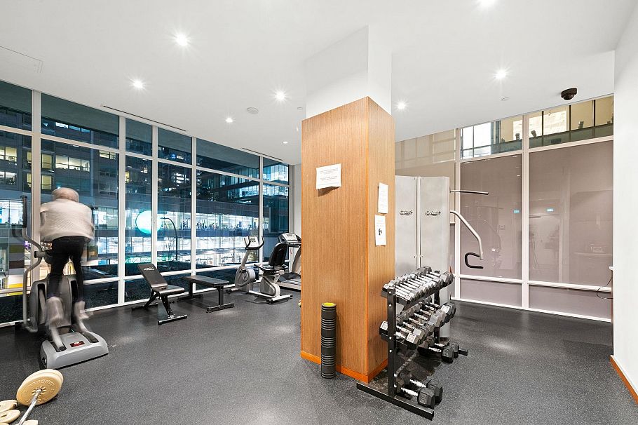 1503 111 E 13th Street North Vancouver, BC - 28