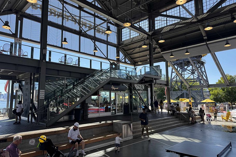 507 162 Victory Ship Way North Vancouver, BC - 14