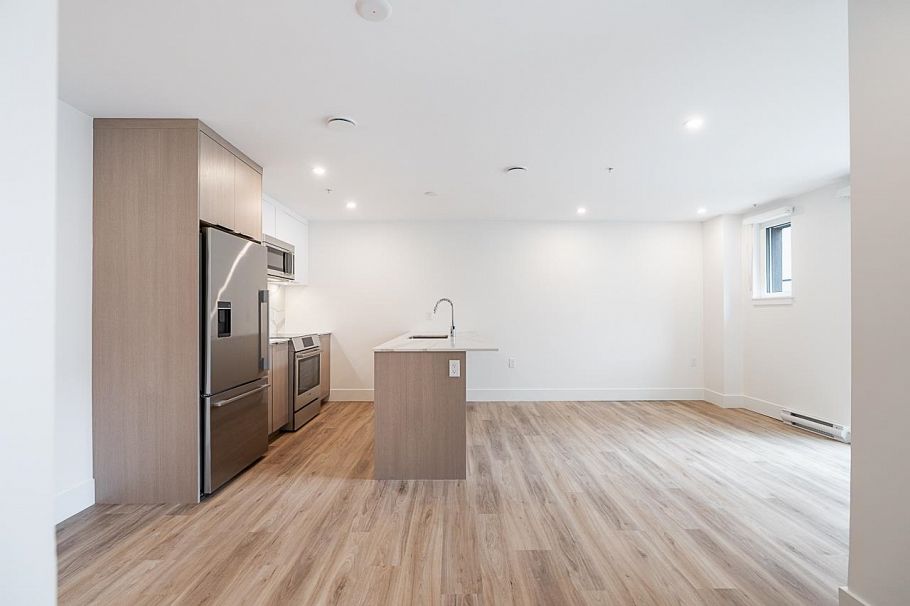 109 2085 E 1st Avenue Vancouver, BC - 17