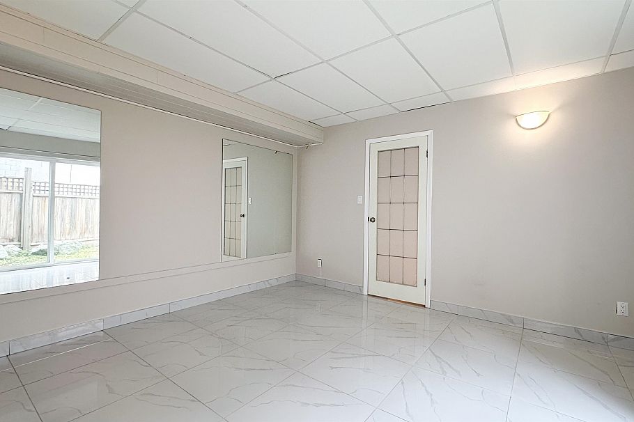 4455 Jerome Place North Vancouver, BC - 10