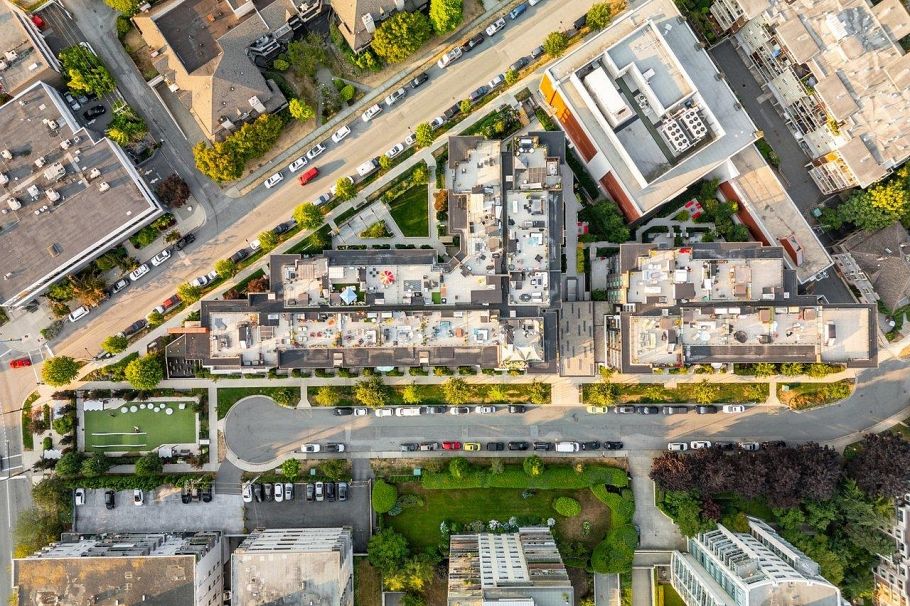 202 128 E 8th Street North Vancouver, BC - 31