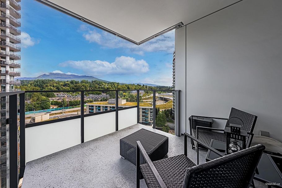 1102 1500 Fern Street North Vancouver, BC - 10