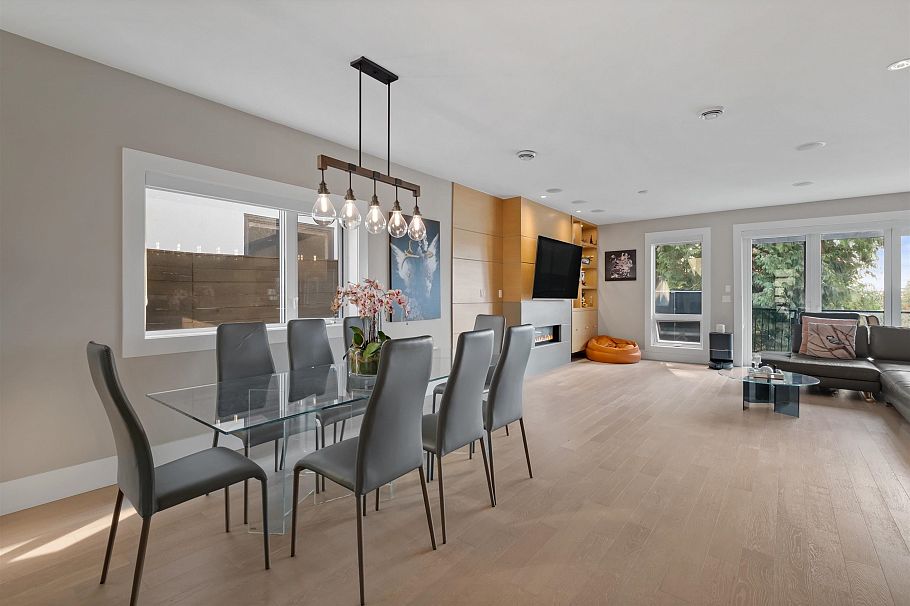 1033 Prospect Avenue North Vancouver, BC - 9