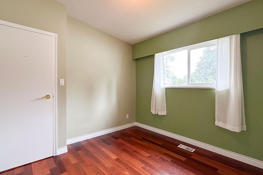 4455 Jerome Place North Vancouver, BC - 29