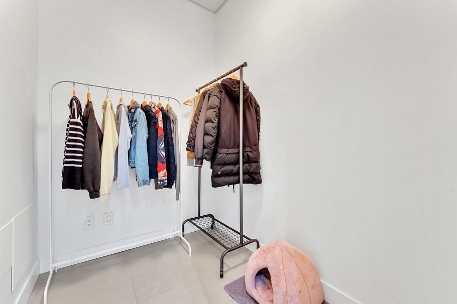 268 W 1st Avenue Vancouver, BC - 23