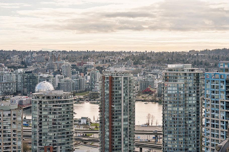 3909 128 W Cordova Street Vancouver, BC - 18