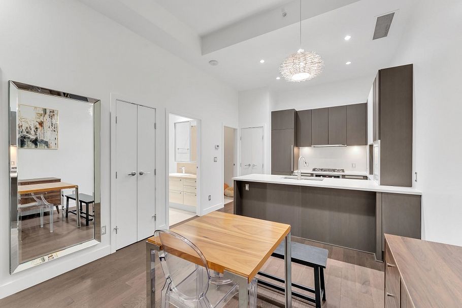 268 W 1st Avenue Vancouver, BC - 7