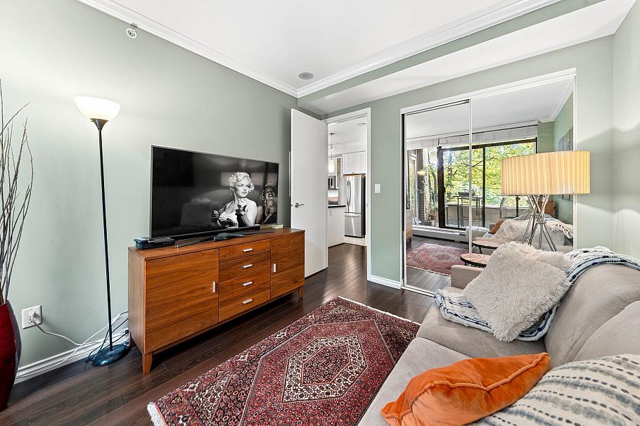 314 170 W 1st Street North Vancouver, BC - 23