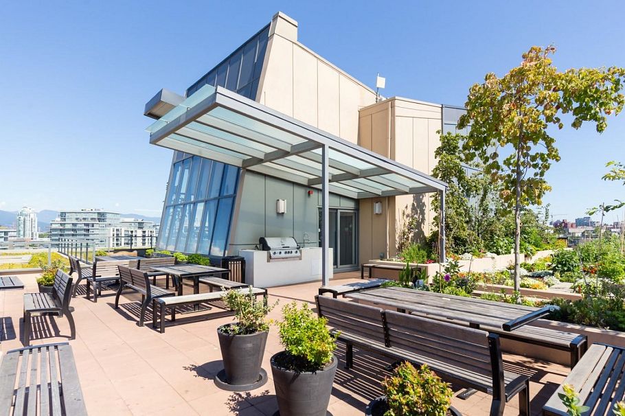 268 W 1st Avenue Vancouver, BC - 34