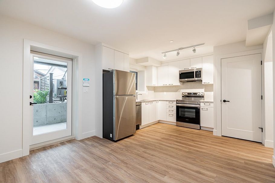 3535 Cambridge Street Vancouver, BC - 29
