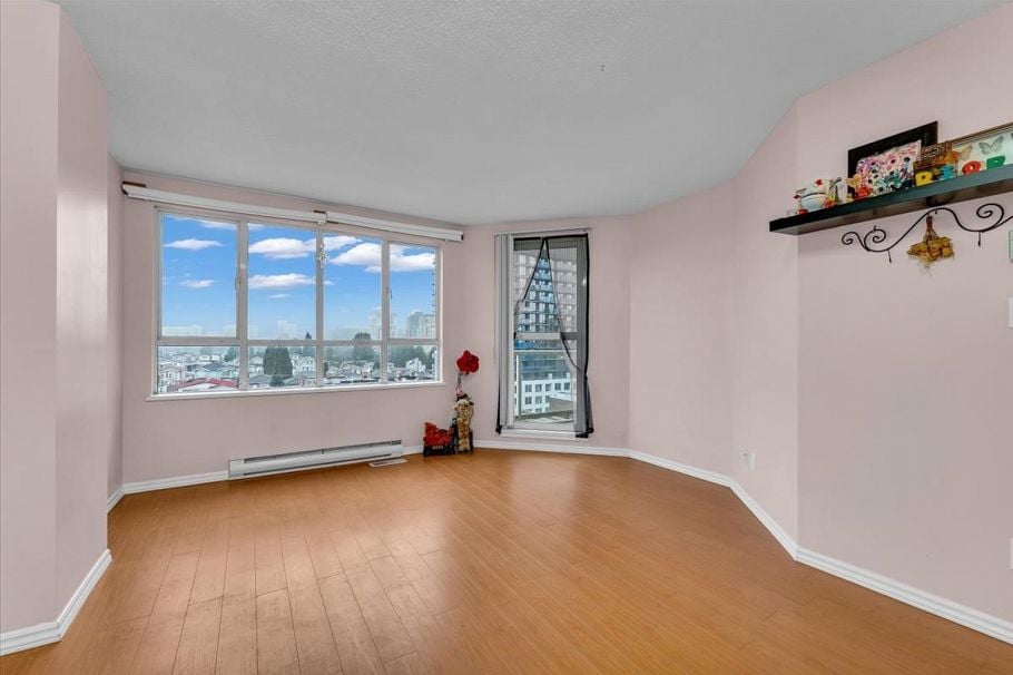 910 3489 Ascot Place Vancouver, BC - 23