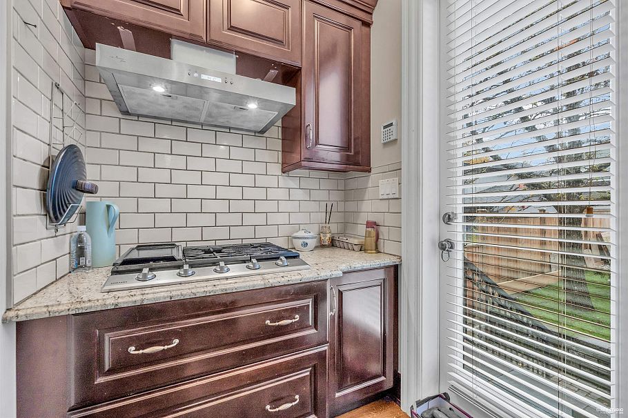 3522 W 27th Avenue Vancouver, BC - 13