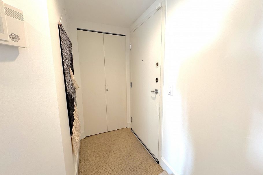 1503 121 W 15th Street North Vancouver, BC - 16