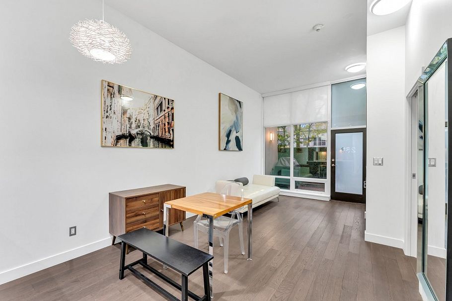 268 W 1st Avenue Vancouver, BC - 14