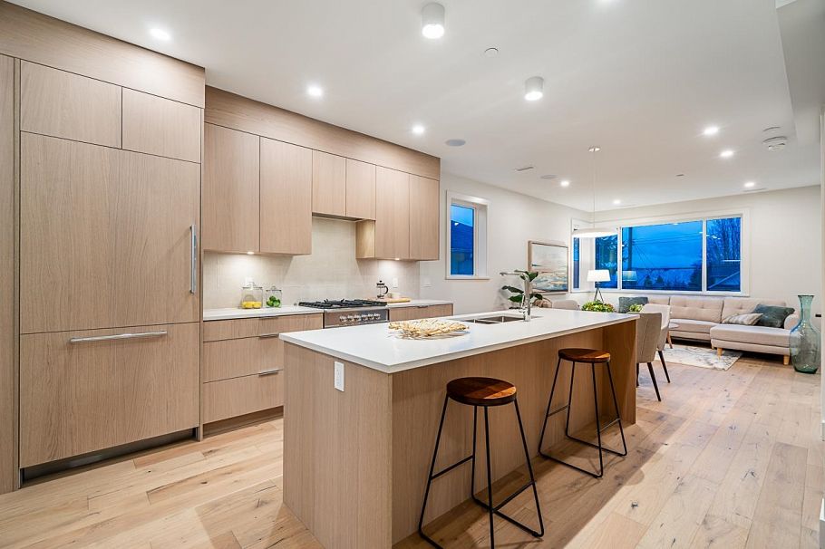 3535 Cambridge Street Vancouver, BC - 8